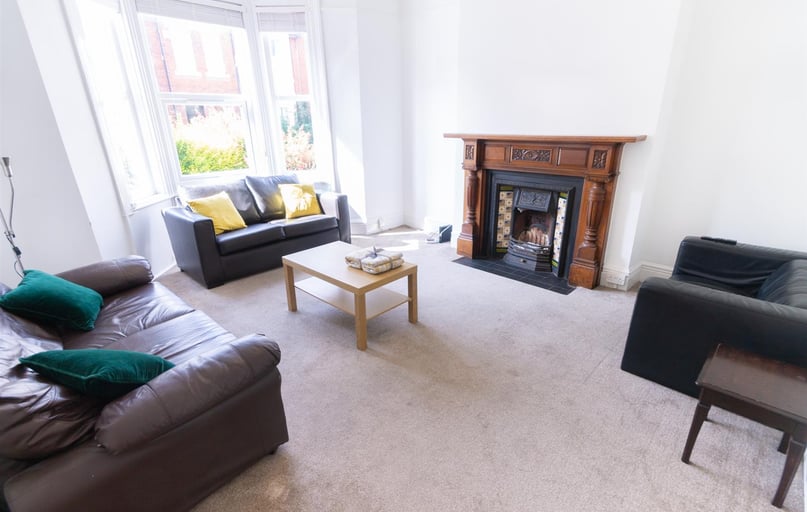 Cavendish Place, Jesmond, Newcastle - Image 1